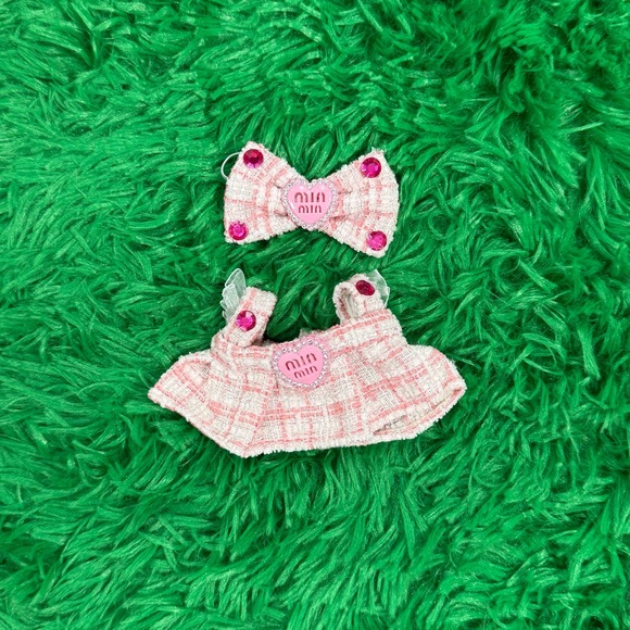 NWT Labubu Bowtique Pink Embellishments Bow Tweed Outfit Doll Apparel OS - Picture 2 of 2